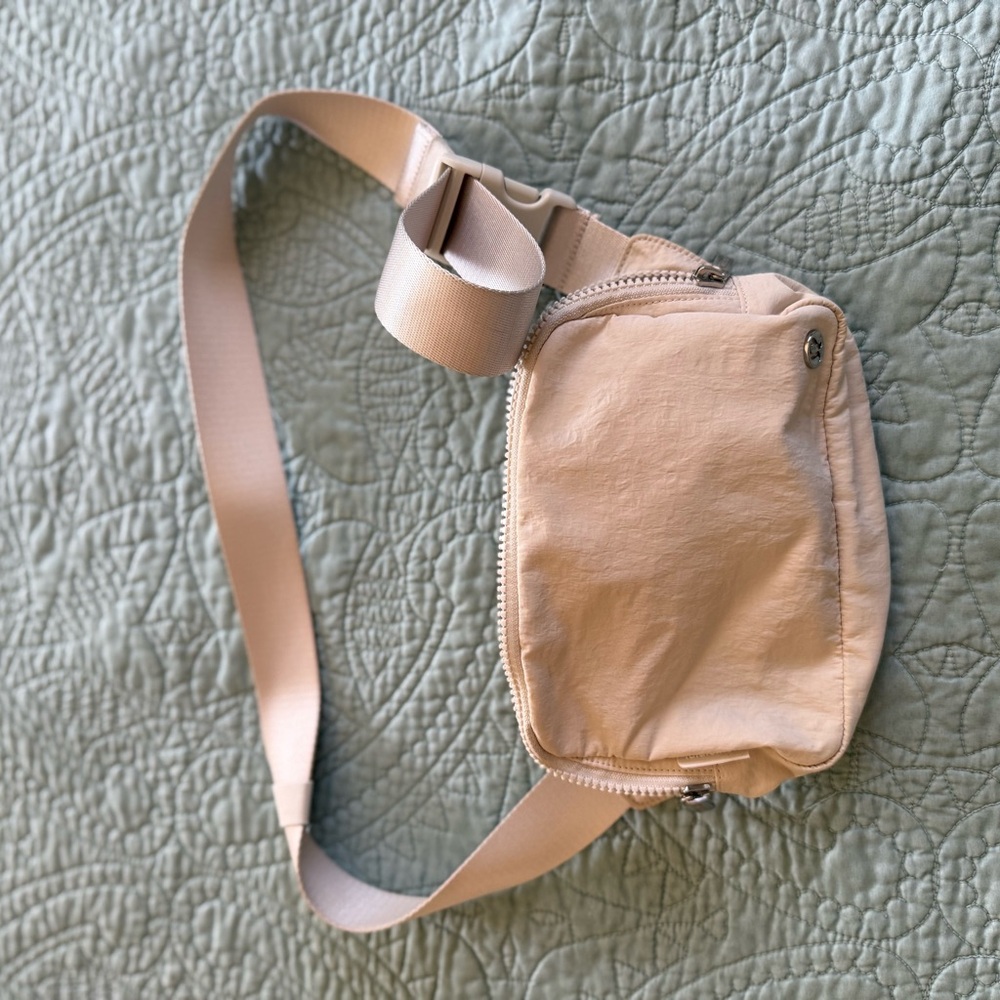 Lululemon Beige Belt Bag